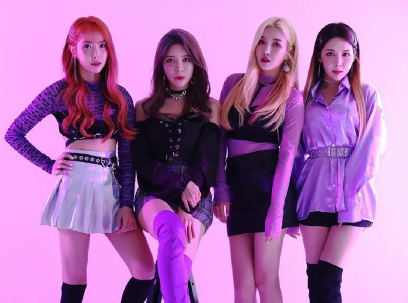 Chic_Angel_Like_It_group_concept_photo_(2).png