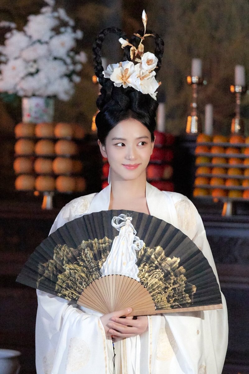 Jisoo as Korean Traditional Fairy in the movie “Dr. Cheon and the lost Talisman” documents 16