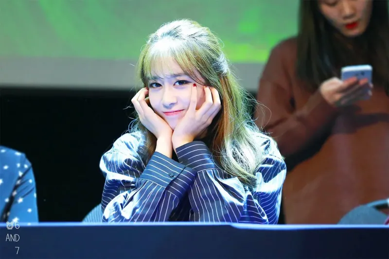 Jiyeon1105.jpg