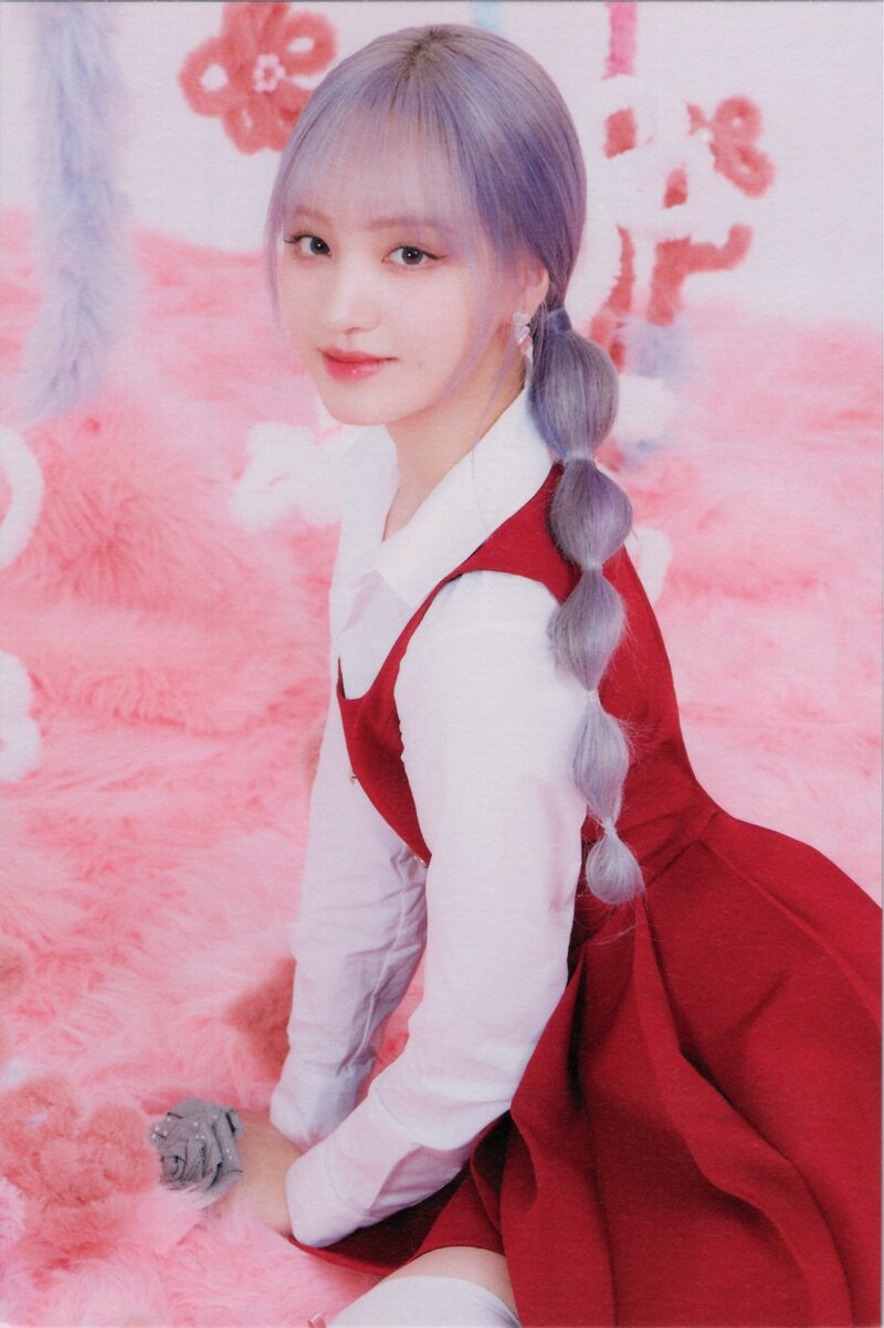 IVE 'SWITCH' PHOTOSHOOT "LOVED IVE - VERSION" - SCANS documents 18