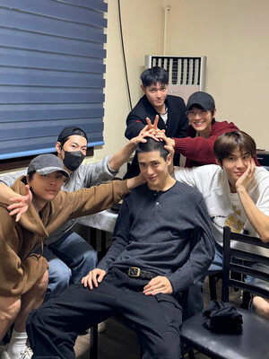 241104 - NCT Twitter Update with JOHNNY, TAEYONG, DOYOUNG, TEN, JAEHYUN n JUNGWOO