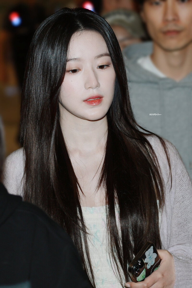 240418 (G)I-DLE Shuhua - ICN Airport documents 6