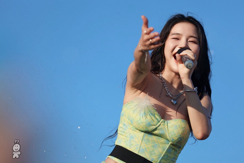 240831 SOLAR at Waterbomb in Yeosu documents 2