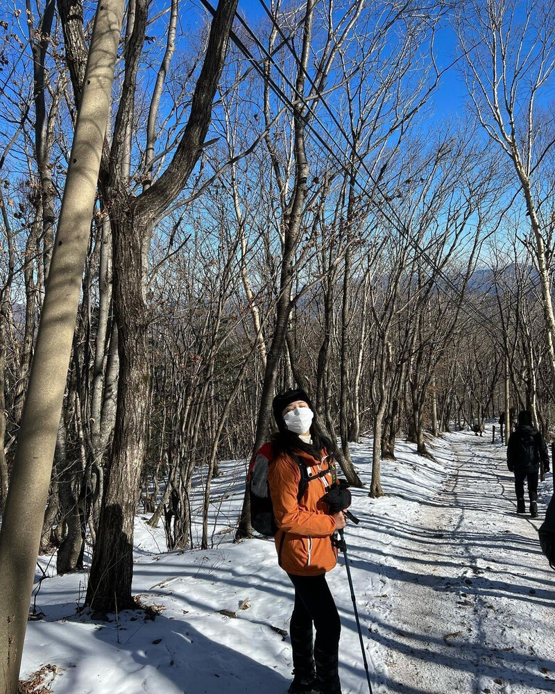 220211 Apink EUNJI instagram update documents 4