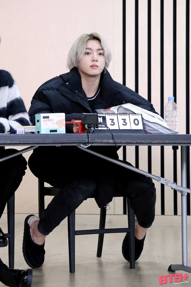 [Behind cut] 210414 Run BTS! - EP.137 documents 17