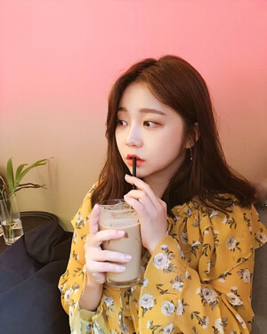 180605 - CherryBerry Instagram Update