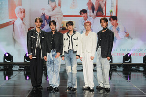 240507 - Kpop  Update Twitter Post ASC2NT Showcase Photos