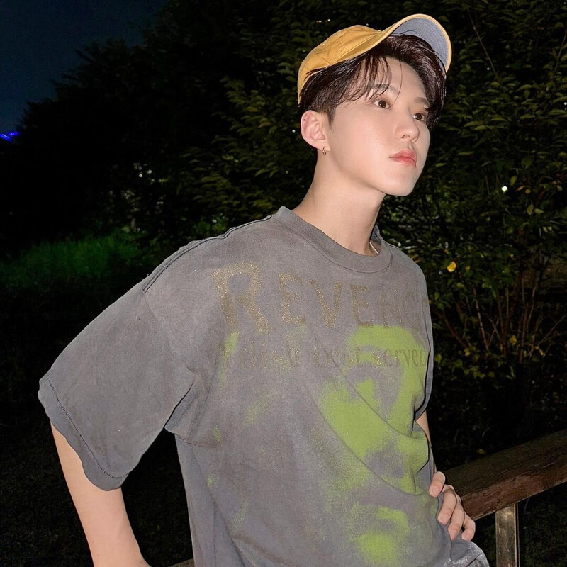 230822 SEVENTEEN Hoshi Instagram Update documents 1