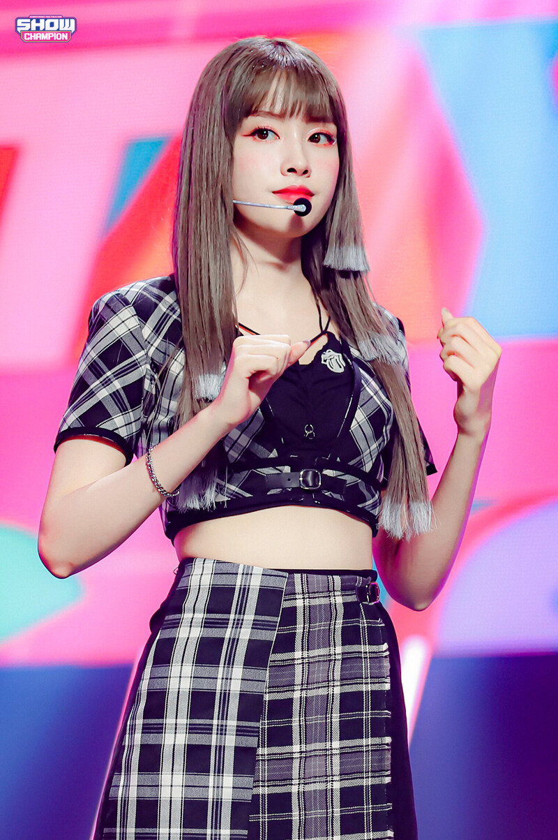 210922 STAYC - "STEREOTYPE" at Show Champion documents 12