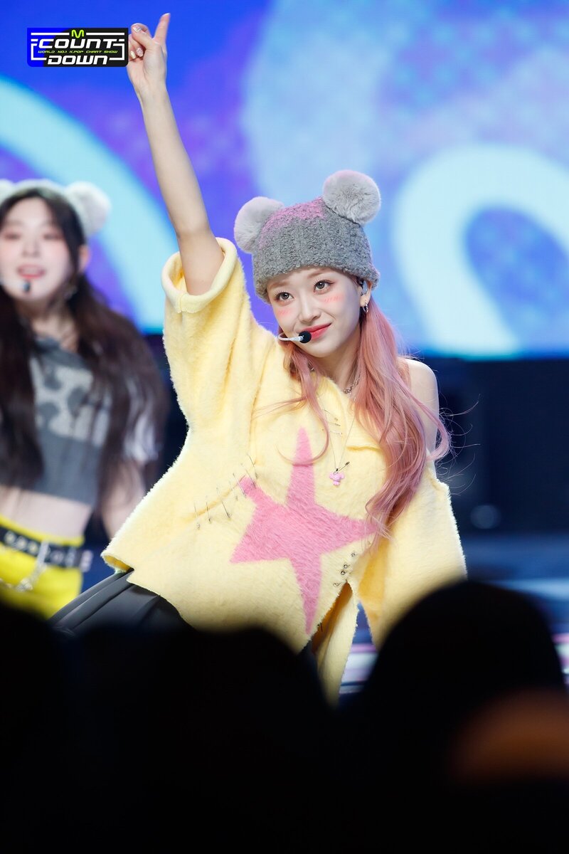 230302 STAYC Sumin 'Teddy Bear' at M Countdown documents 2