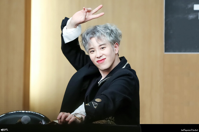 180119 Block B P.O at Re:MONTAGE fansign documents 3