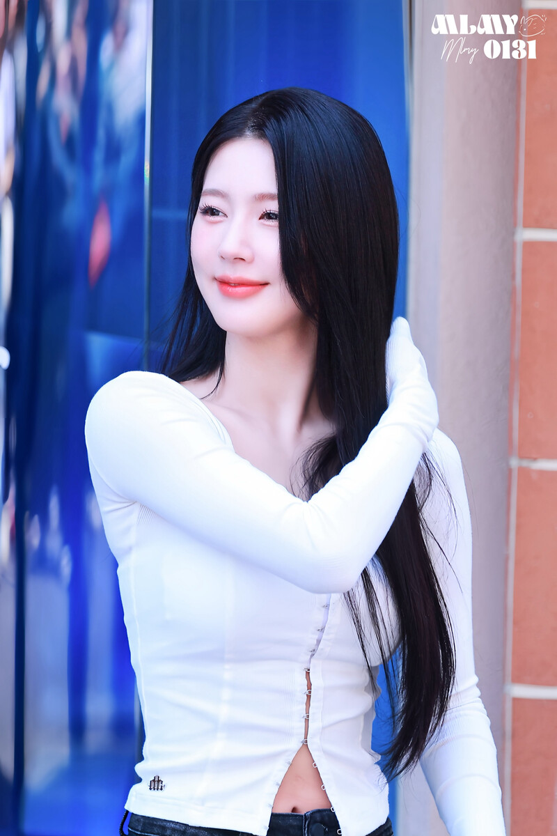 240502 (G)I-DLE Miyeon - Sunyang Soju Pop-Up Store documents 7