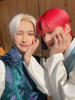 230121 ATEEZ Twitter Update - Seonghwa, Wooyoung