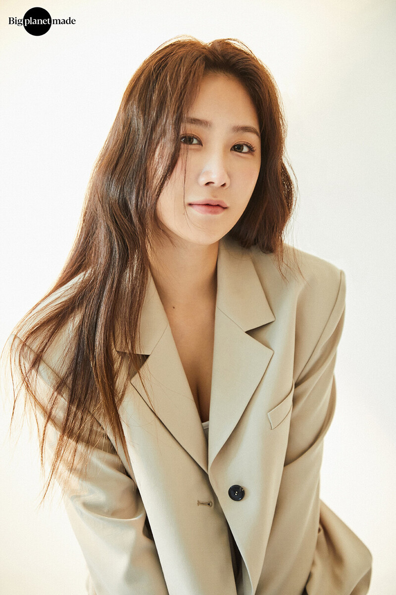 211005 BPM Entertainment Naver Post - Soyou's 2021 Profile Photoshoot documents 3