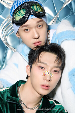 from20 X HELLO GLOOM 2nd Single ‘Blue’ concept photos