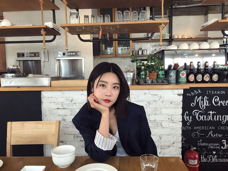 180423 Sojin Instagram Update documents 3