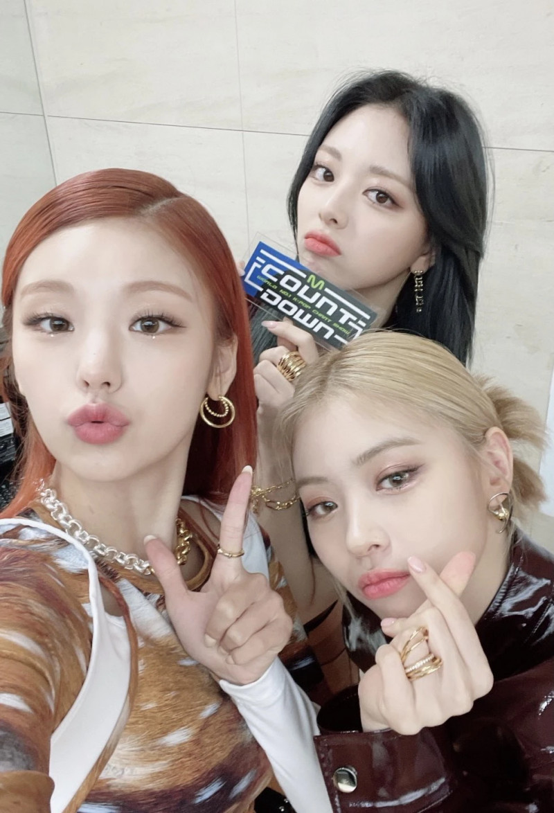 210506 M Countdown Twitter Update - ITZY documents 3