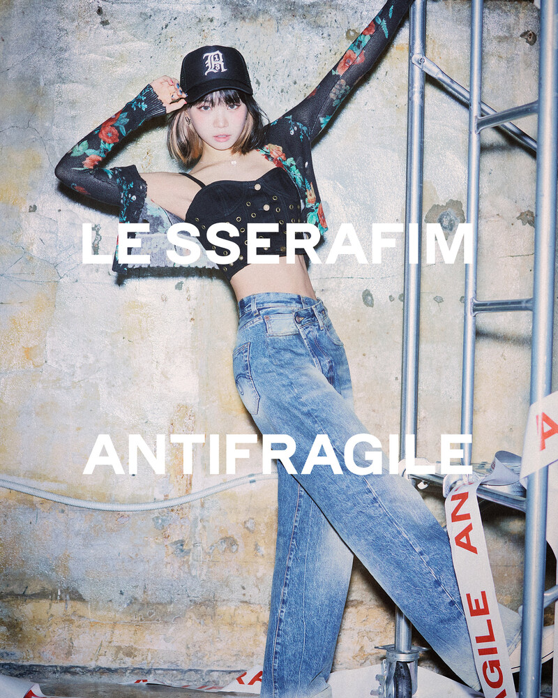 LE SSERAFIM - 2nd Mini Album 'ANTIFRAGILE' Concept Teasers documents 4