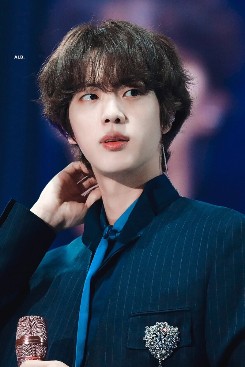 221008 BTS Jin at The Fact Music Awards 2022 documents 1