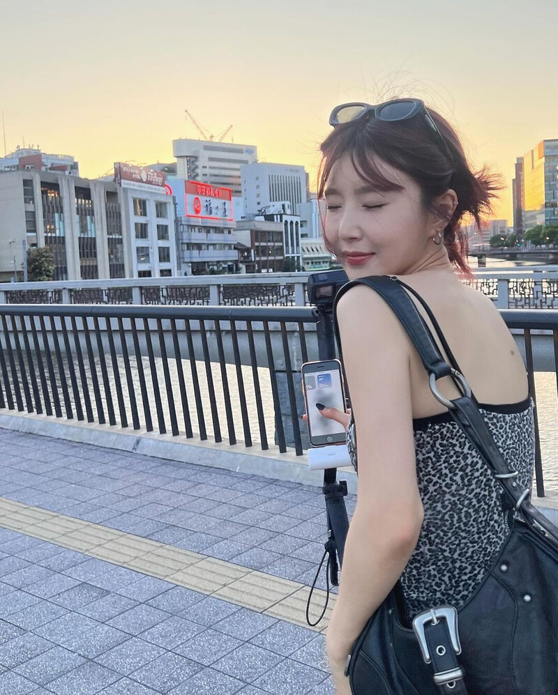 240807 Yuna Instagram Update documents 9