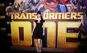 240919 - YUQI Weibo Update - at the 'Transformers One' Premiere in New York City