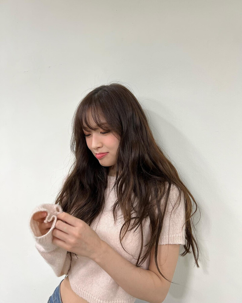 211120 OH MY GIRL Arin Instagram Update documents 19