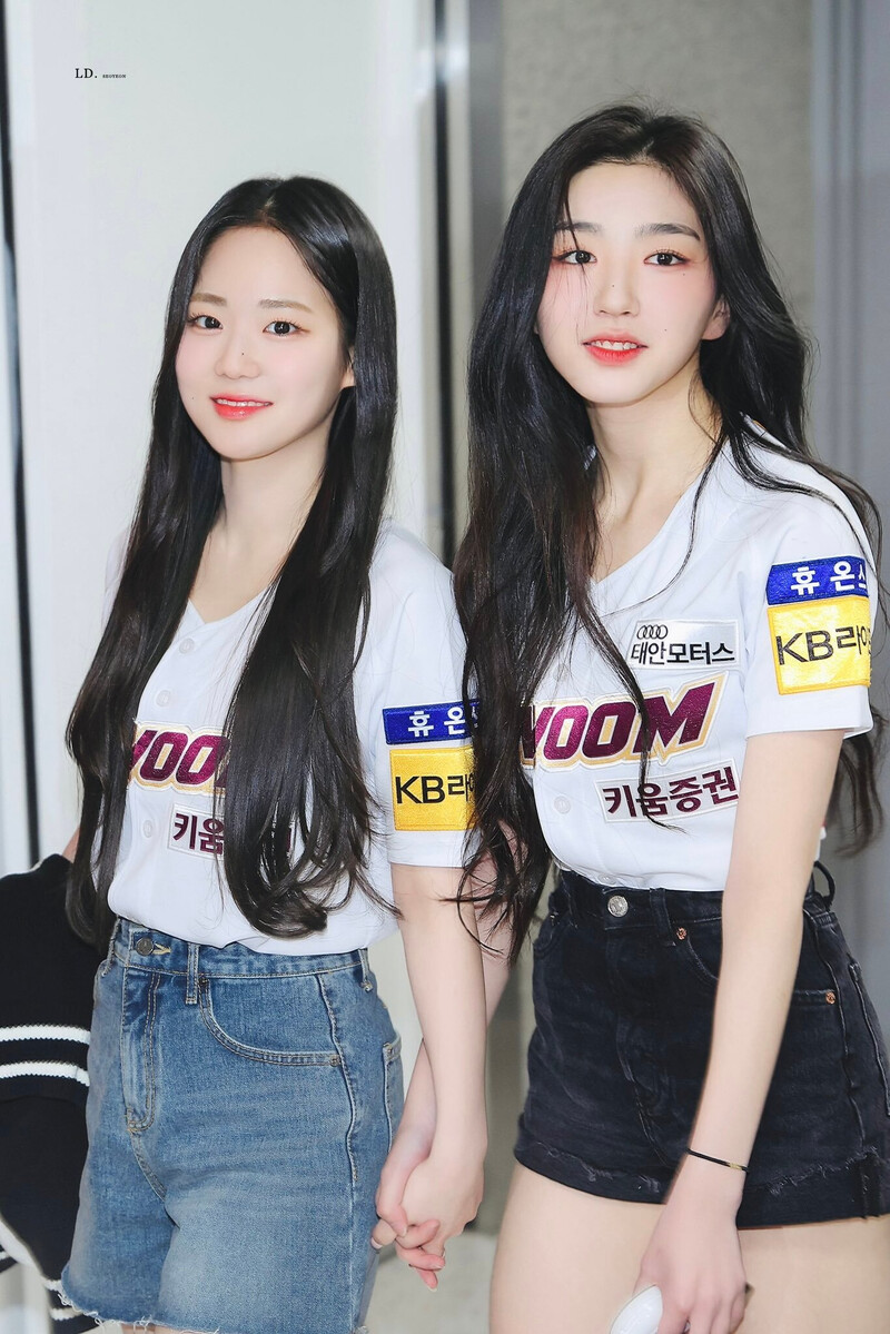 230419 tripleS Yoon SeoYeon & Park SoHyun documents 5