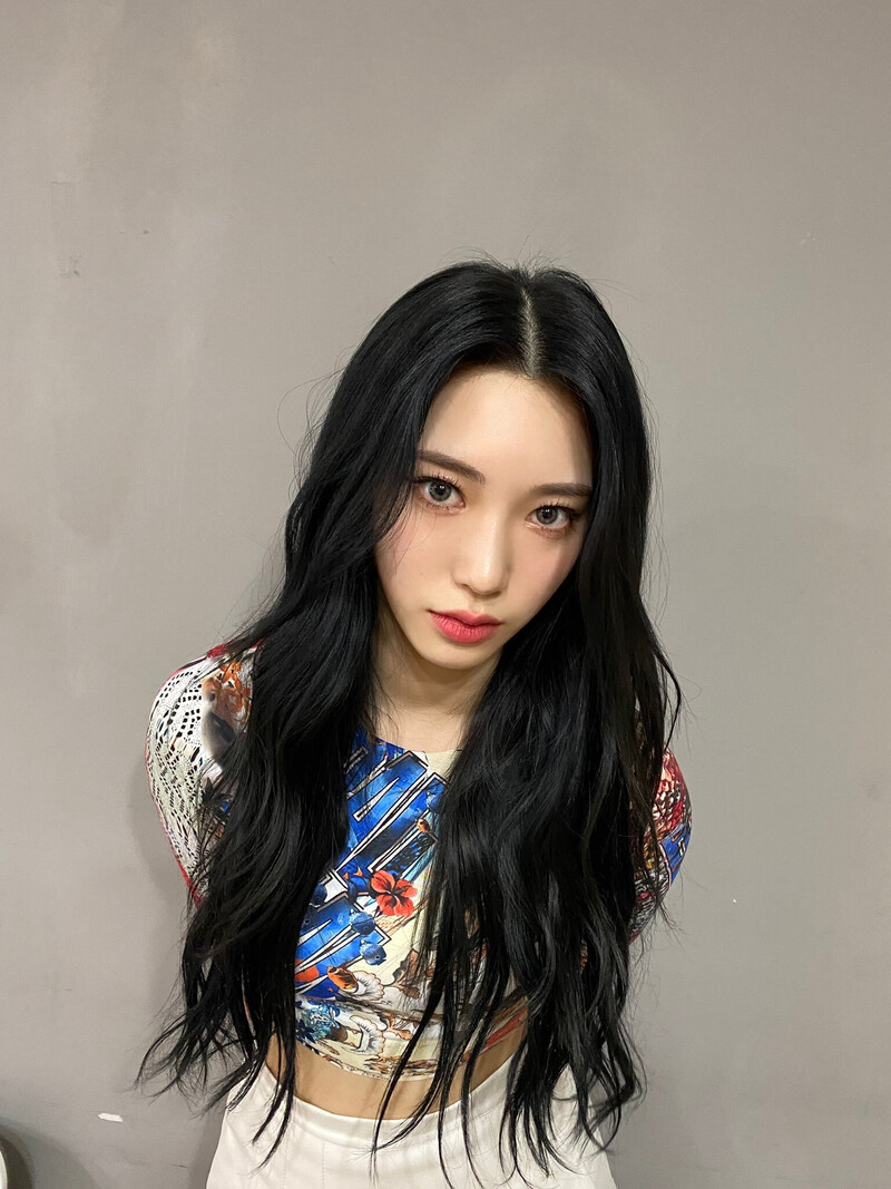 220319 Rocket Punch Instagram Update - Suyun documents 4