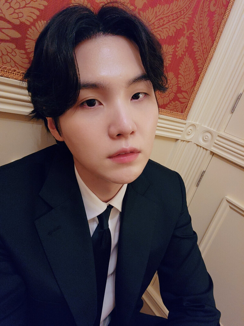 220610 - BTS Suga Instagram Update documents 1