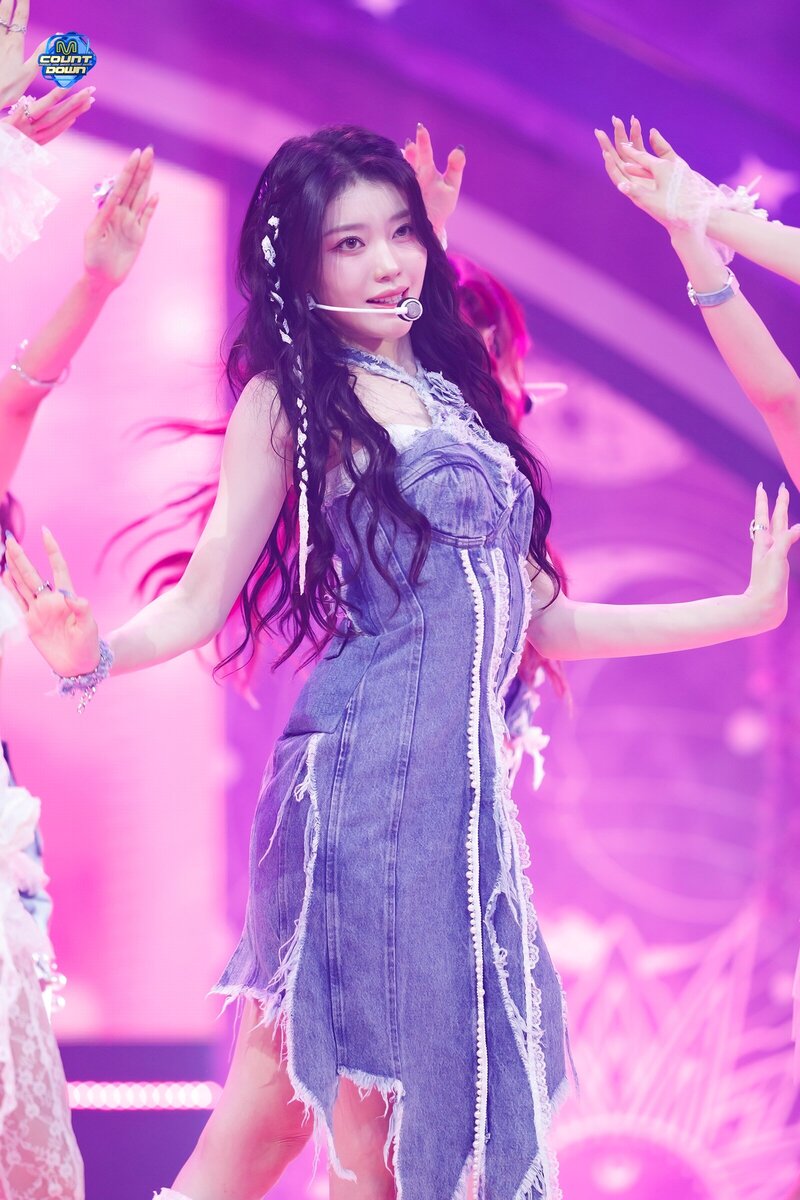 240606 Kep1er Xiaoting - 'Shooting Star' at M Countdown documents 4