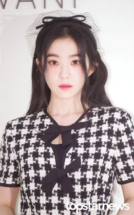 241126 IRENE at the Valentino Garavani 2025 Spring Valentino Avan Les Debut Collection Pop-up Opening