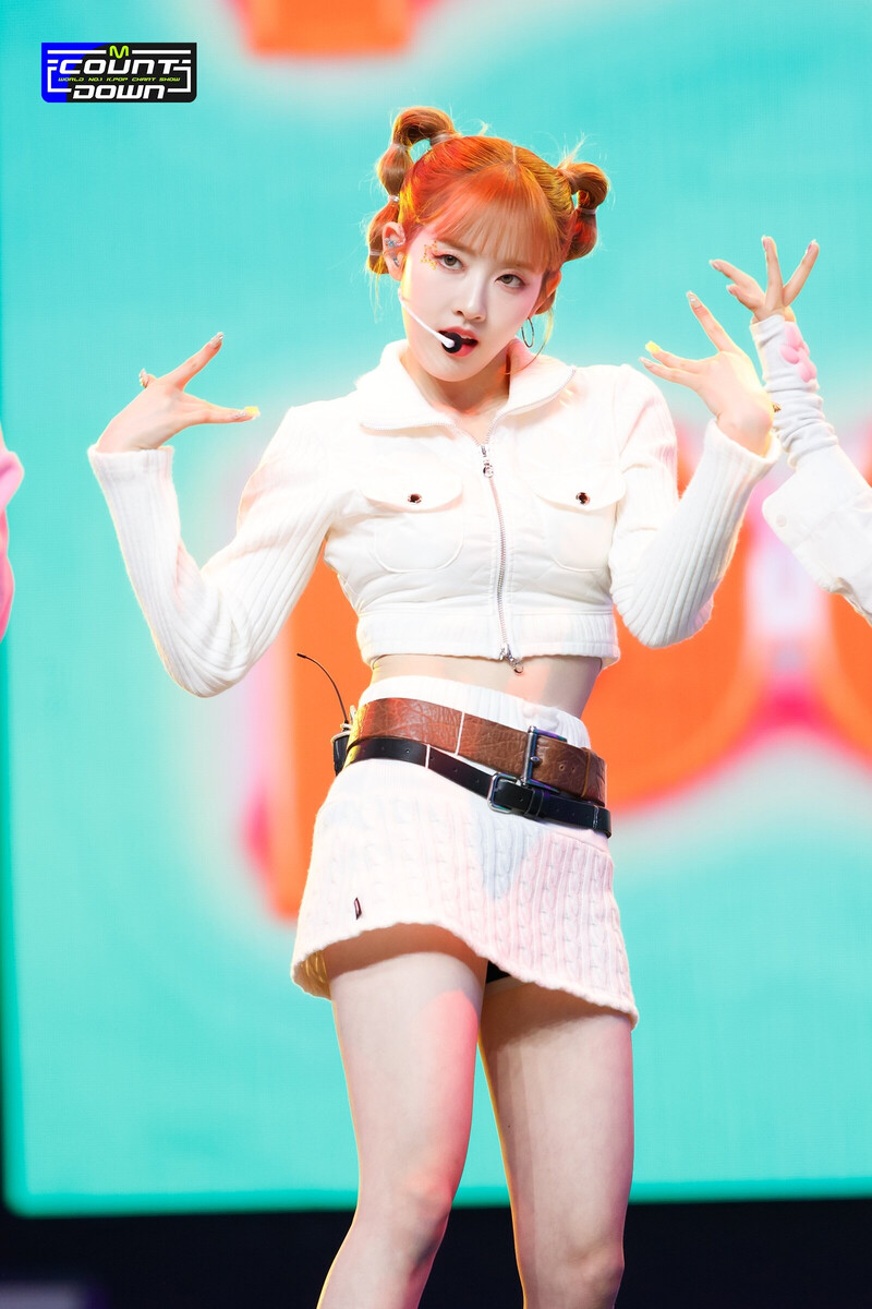 230216 STAYC Sieun - 'Poppy' at M COUNTDOWN documents 6