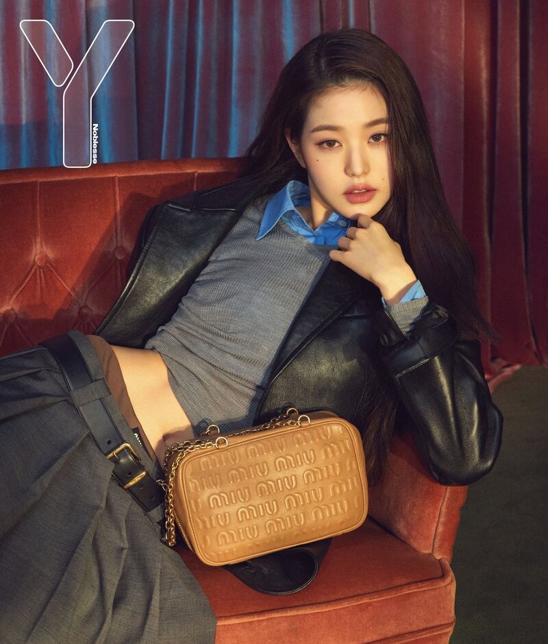 IVE WONYOUNG for NOBLESSE Y Magazine Korea April Issue 2022 documents 1