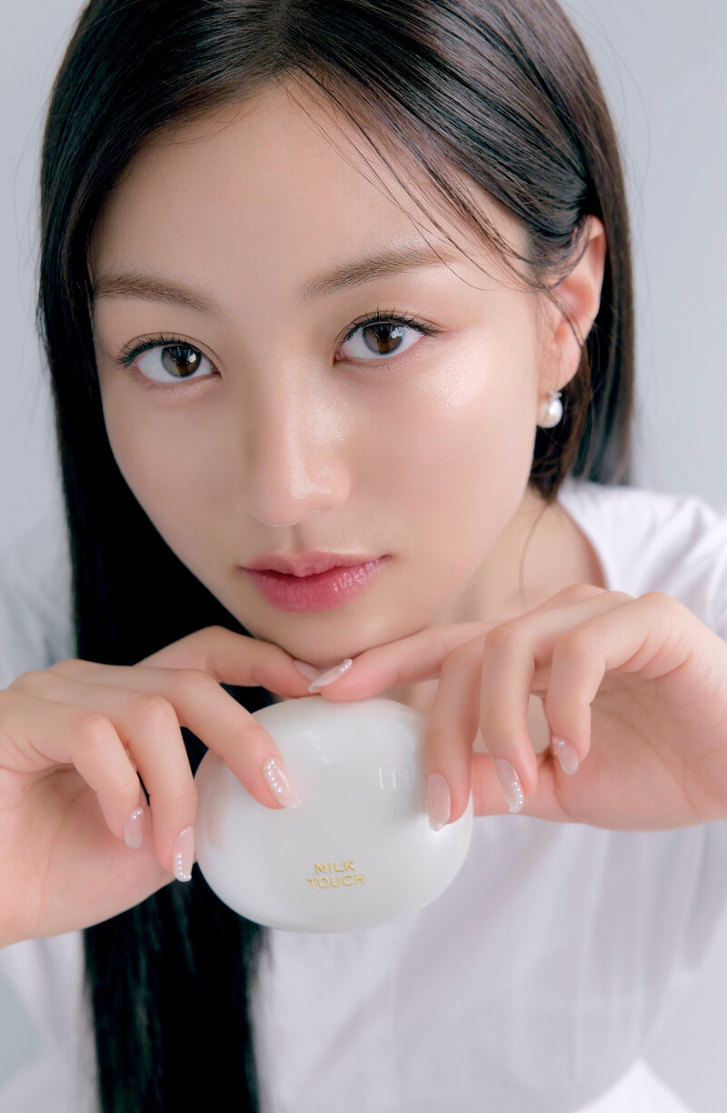 TWICE Jihyo for Milk Touch 2024 - All-day Skin Fit Pearl Glow Cushion documents 1