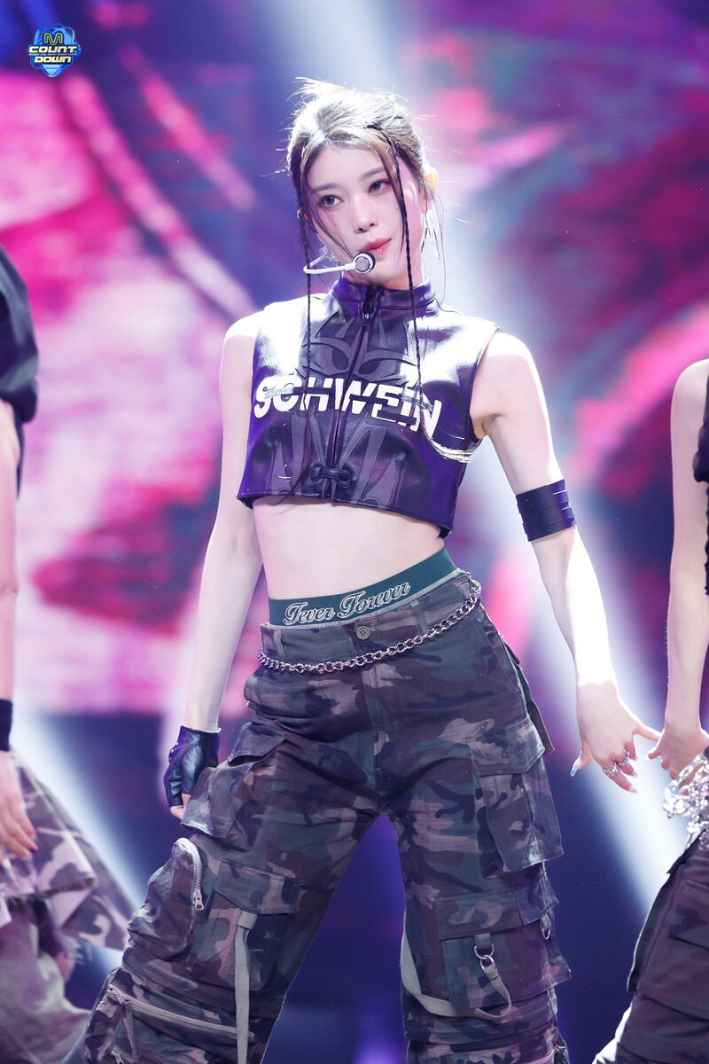 240627 Kep1er Xiaoting - 'PROBLEM' at M Countdown documents 6