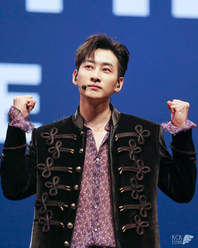 181008 Super Junior Eunhyuk at 'One More Time' Showcase in Macau documents 6