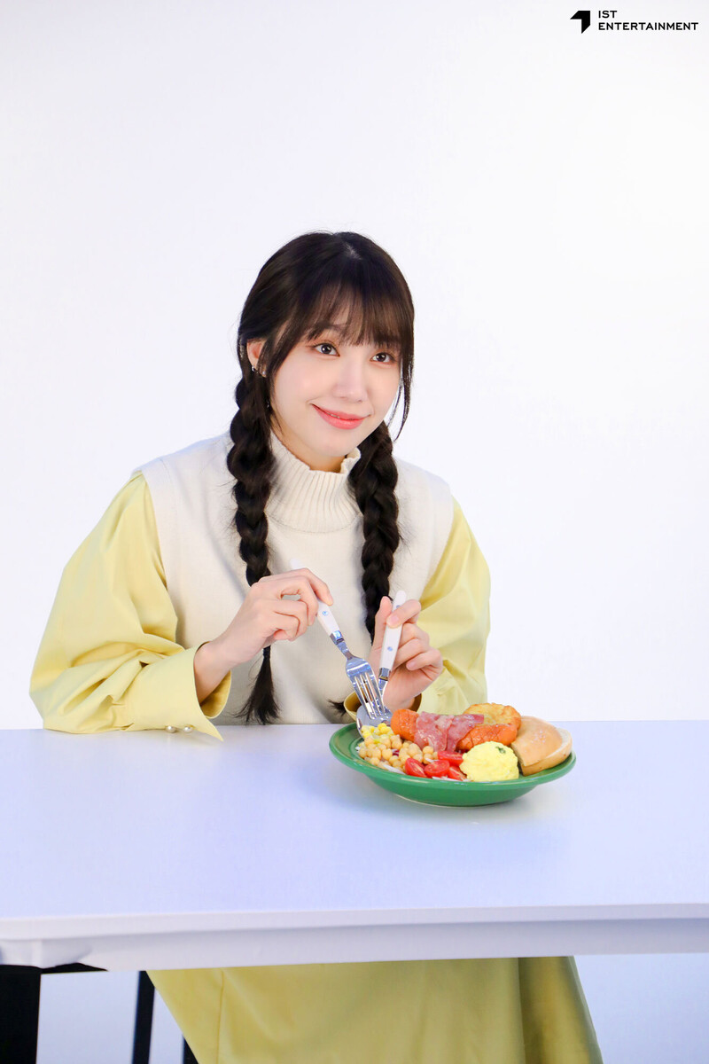 240110 IST Naver post - EUNJI behind the scenes of 'She's Bagel' commercial shoot documents 21