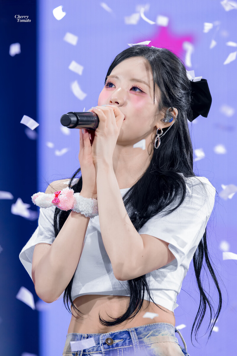 240127 fromis_9 Jiwon - 2nd Concert 'FROM NOW.' in Seoul Day 1 documents 1