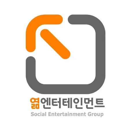 YEOM Entertainment logo