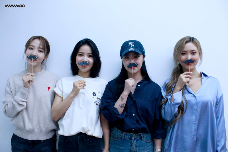 210619 MAMAMOO Cafe Update - 7th Anniversary Behind documents 1