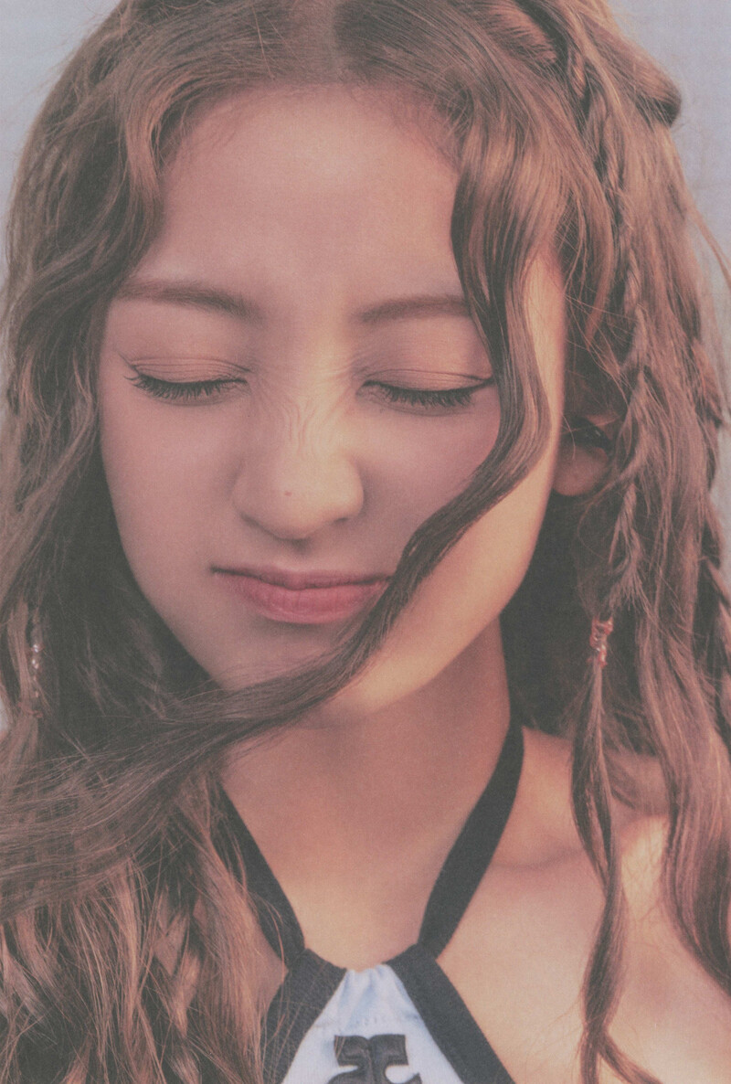 TWICE Jihyo - 'ZONE' [Scans] documents 4