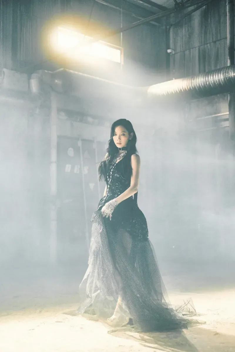 Taeyeon_My_Voice_concept_photo_(4).png