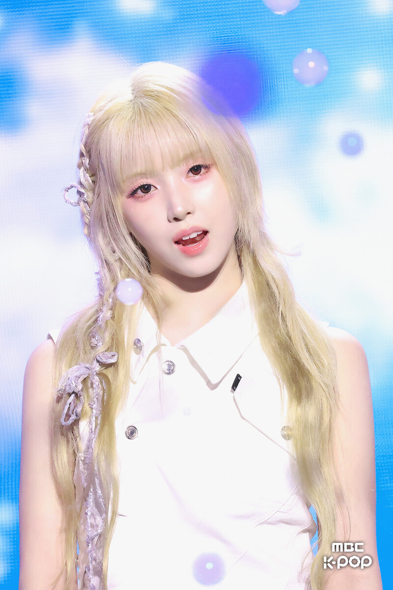 240824 NMIXX Jiwoo - 'Love is Lonely' at Music Core documents 2