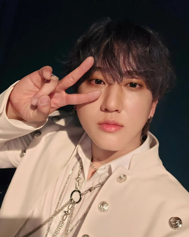 240604 - CHANGBIN Instagram Update documents 3