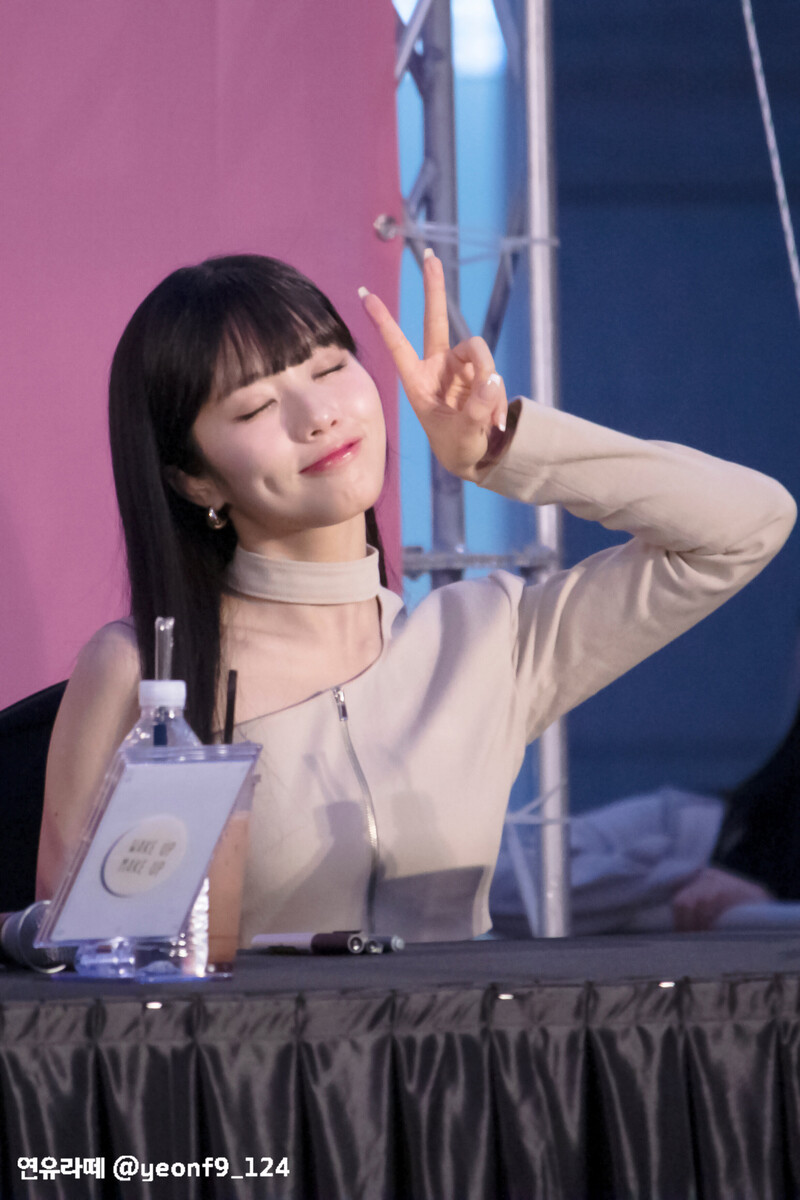 230616 fromis_9 Jiwon - Sinchon Fansigning Event documents 9