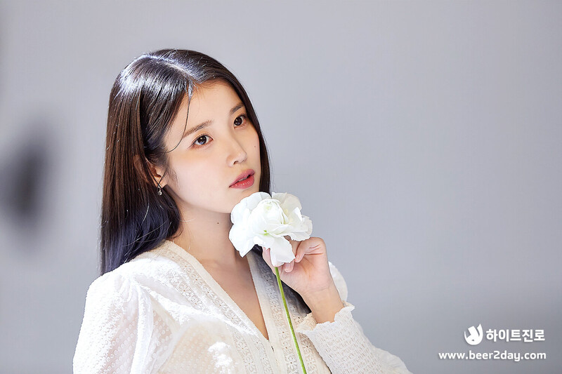 231229 Chamisul - IU - 2023 Poster Photoshoot Behind documents 2