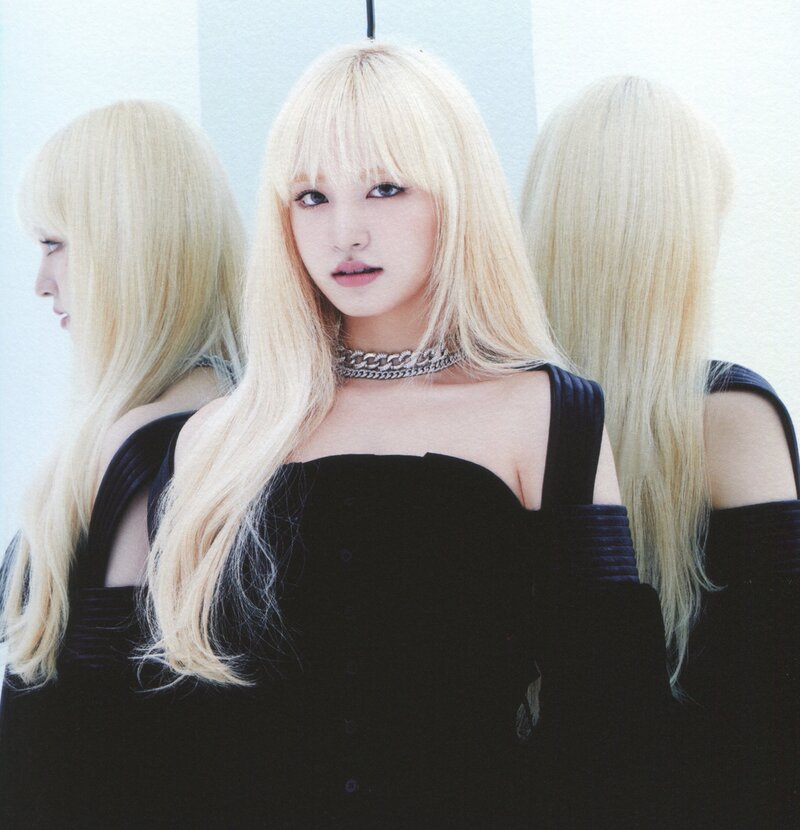 [SCANS] IVE first single album 'Eleven' documents 1