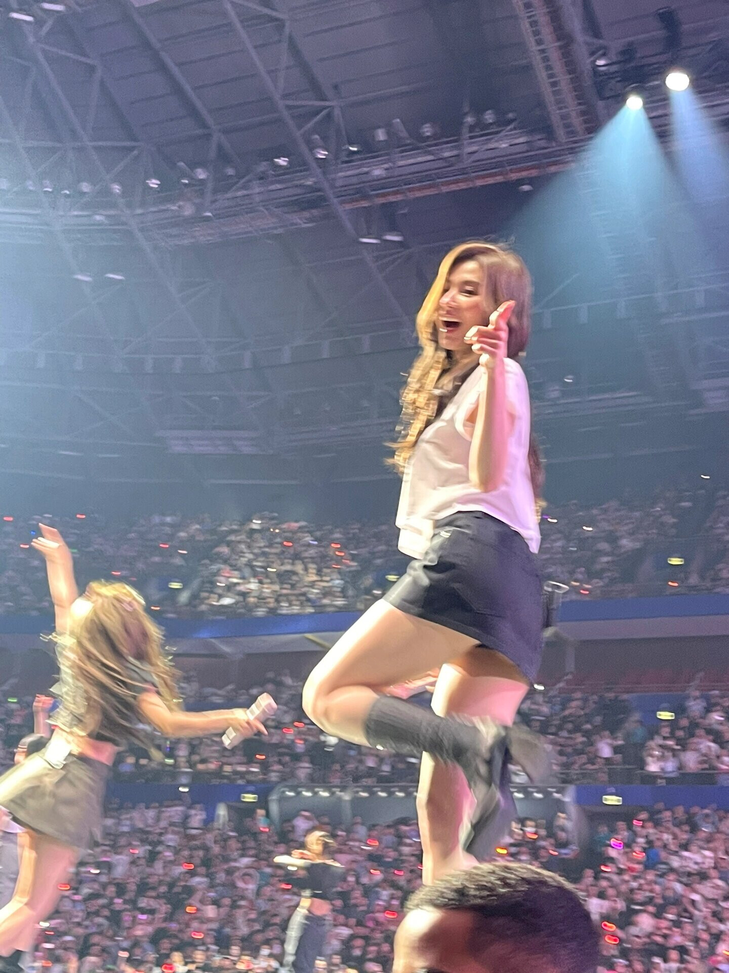 230502 TWICE Sana - ‘READY TO BE’ World Tour in Sydney Day 1 | kpopping