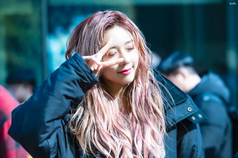 Yoohyeon951.jpg