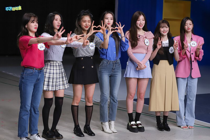 220329 MBC Naver - OH MY GIRL at Weekly Idol documents 1